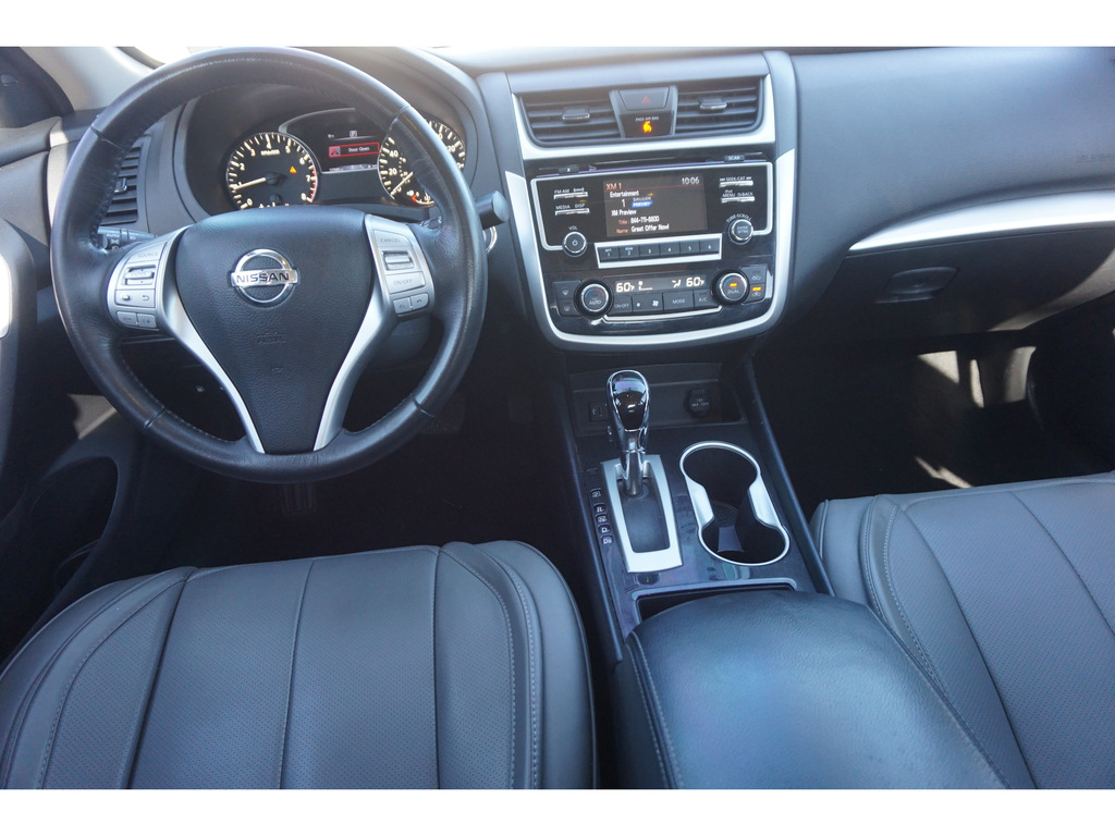 2018 Nissan Altima 2.5 SV 16