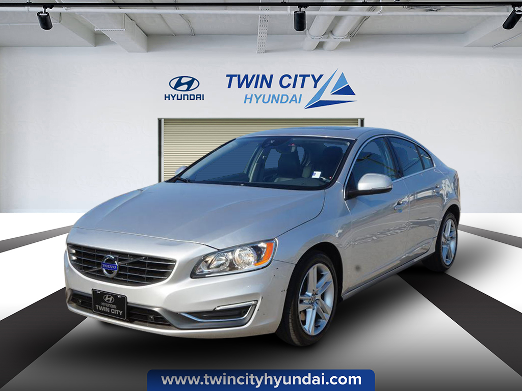 2015 Volvo S60 T5 Drive-E Premier FWD 1