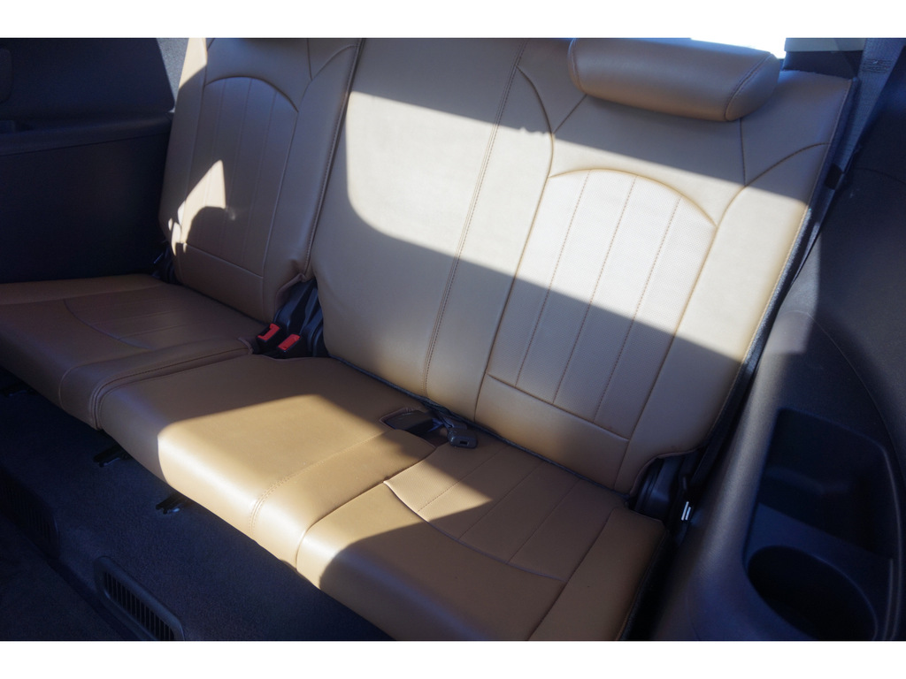 2013 Buick Enclave Leather FWD 17