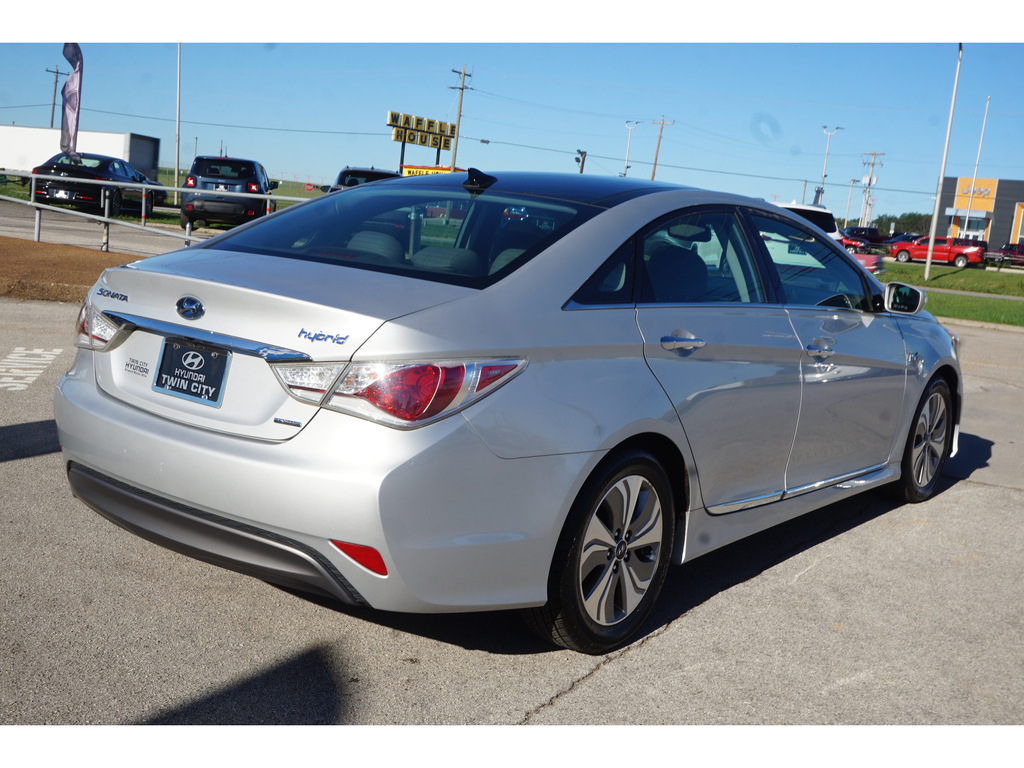 2015 Hyundai Sonata Hybrid Hybrid Limited 4