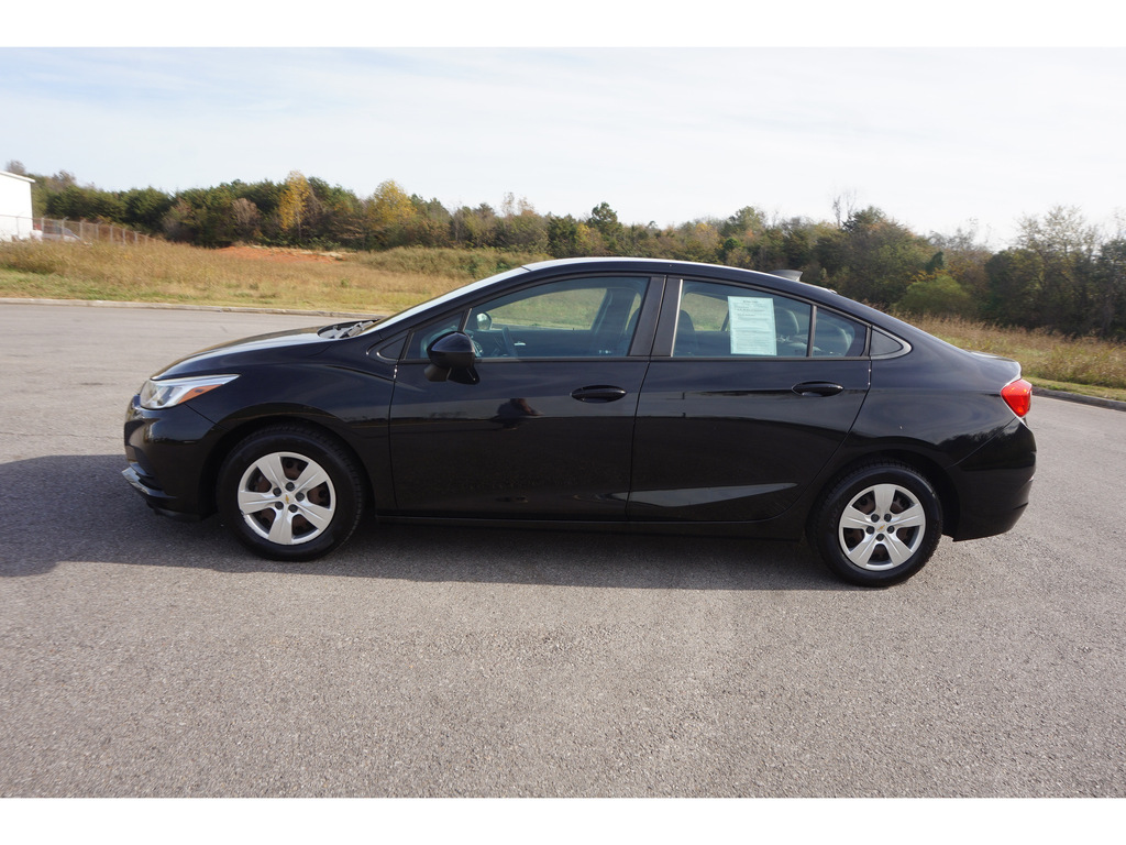 2018 Chevrolet Cruze LS 7