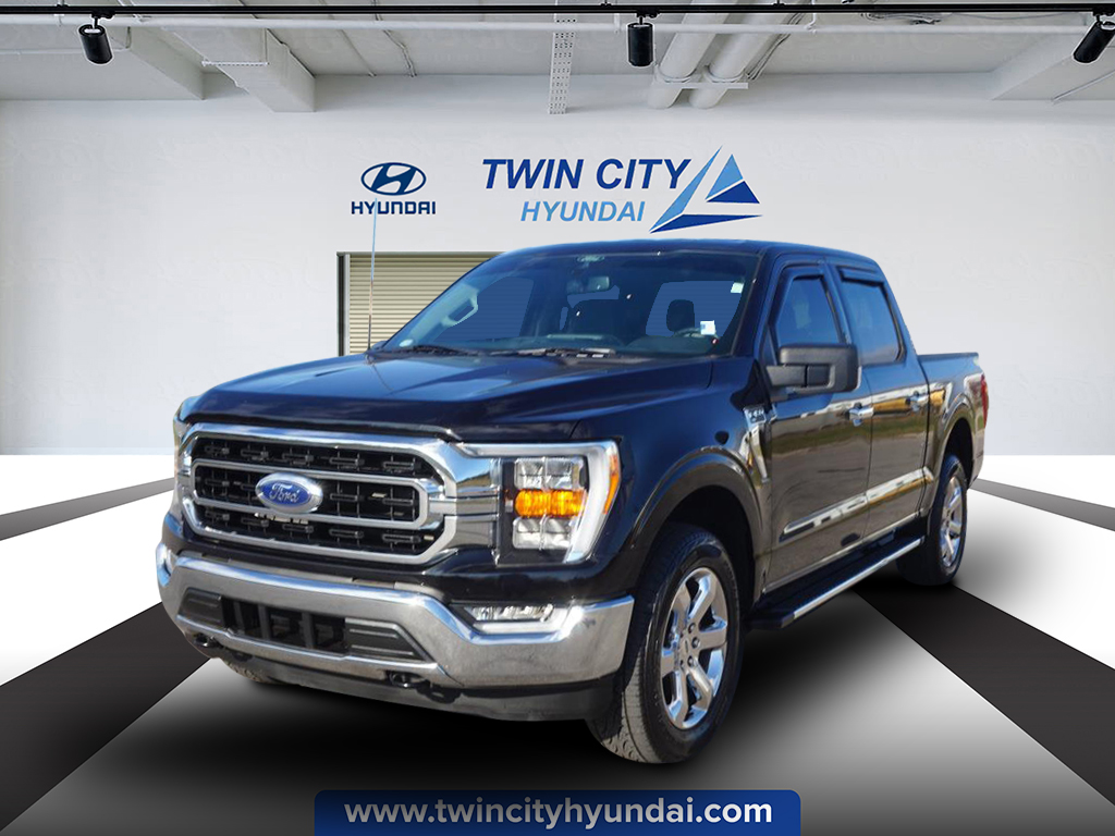 2022 Ford F-150 XLT 4WD 5.5ft Box 1