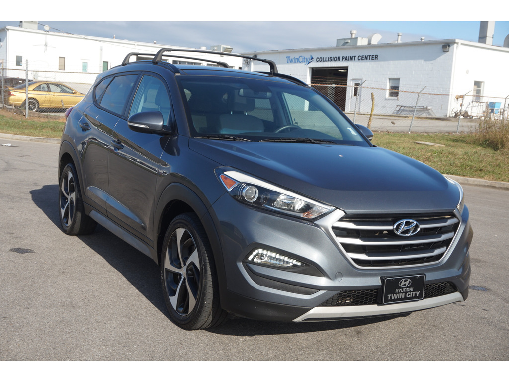 2017 Hyundai Tucson Value FWD 2