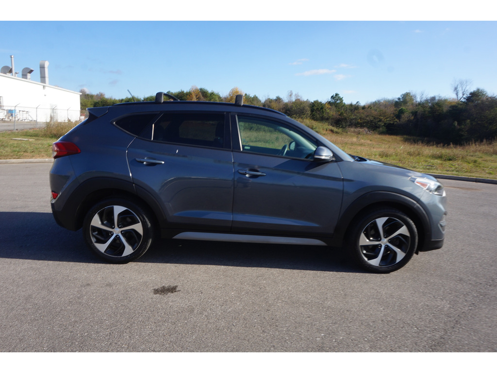 2017 Hyundai Tucson Value FWD 3