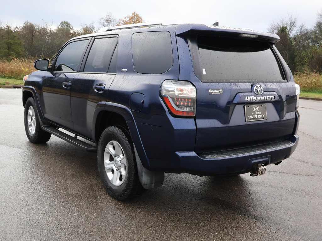 2016 Toyota 4Runner SR5 4WD 6