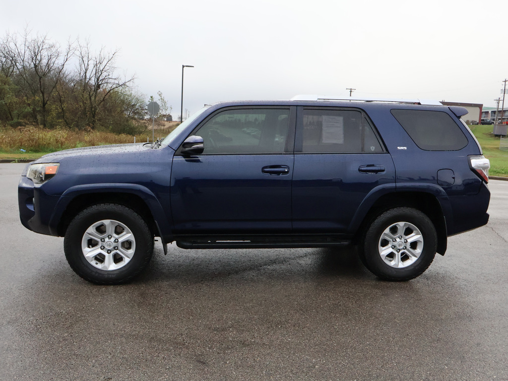 2016 Toyota 4Runner SR5 4WD 7