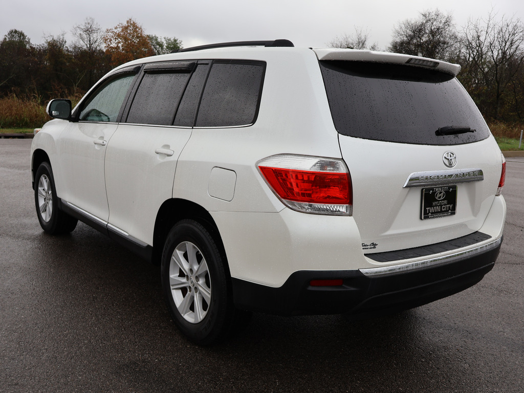 2013 Toyota Highlander FWD 6