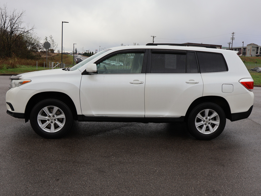 2013 Toyota Highlander FWD 7