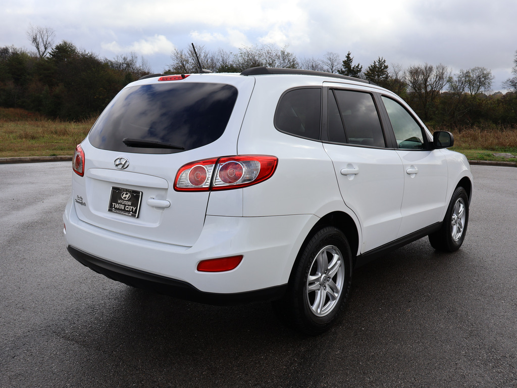 2012 Hyundai Santa Fe GLS FWD 4