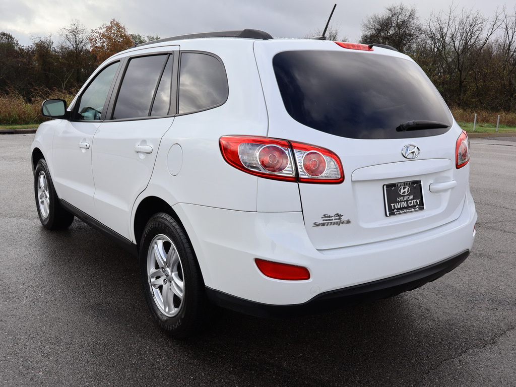 2012 Hyundai Santa Fe GLS FWD 5