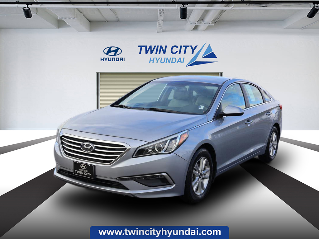 2015 Hyundai Sonata 2.4L SE 1