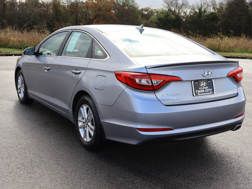 2015 Hyundai Sonata 2.4L SE 5