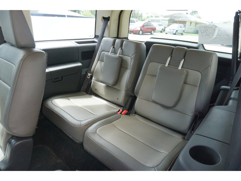 used 2019 Ford Flex car, priced at $19,547