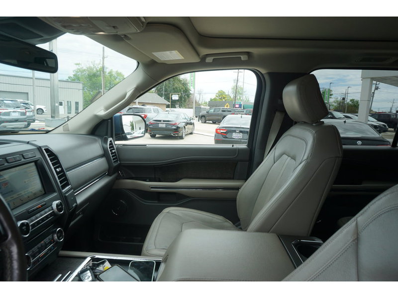 used 2018 Ford Expedition car, priced at $25,748