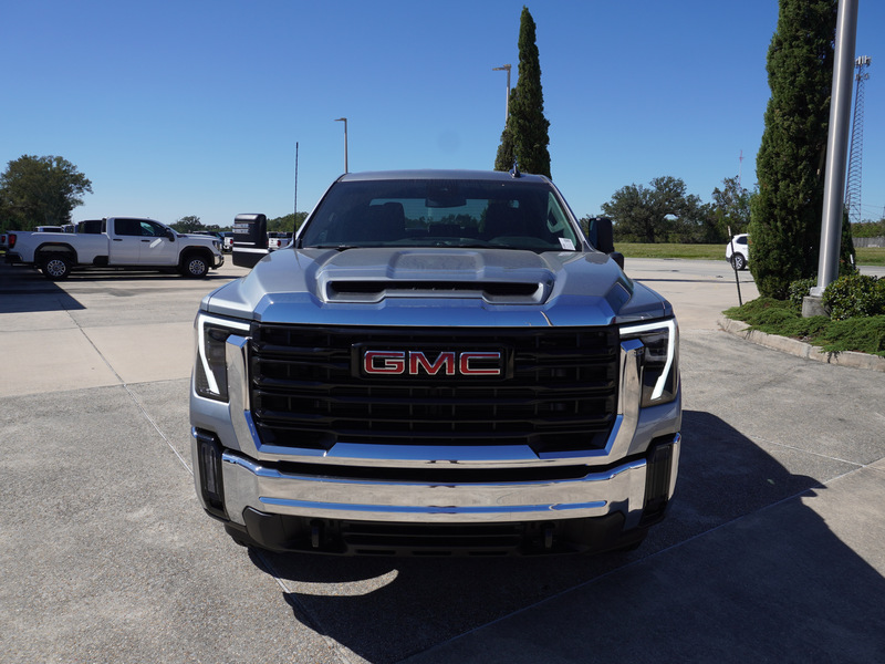 new 2024 GMC Sierra 2500HD car, priced at $51,980