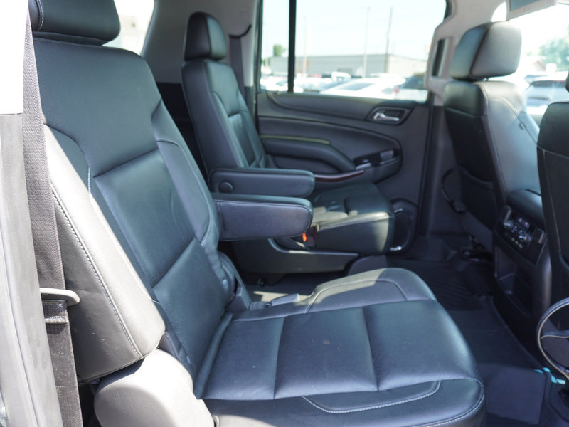 used 2020 GMC Yukon XL car, priced at $31,357