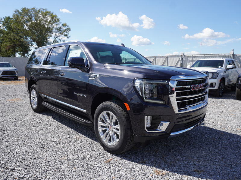 new 2024 GMC Yukon XL car, priced at $73,385